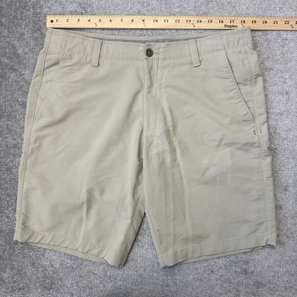 Under Armour Shorts Mens 38 Khaki Beige HeatGear Loose Fit Athletic Golf Nylon - Picture 5 of 8